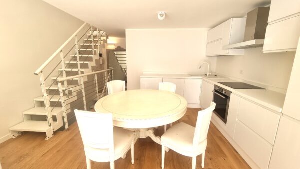TOTAL WHITE Loft zona Bocconi - immagine 5