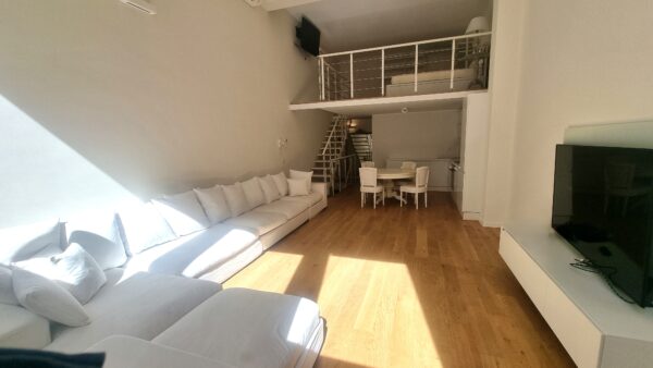 TOTAL WHITE Loft zona Bocconi
